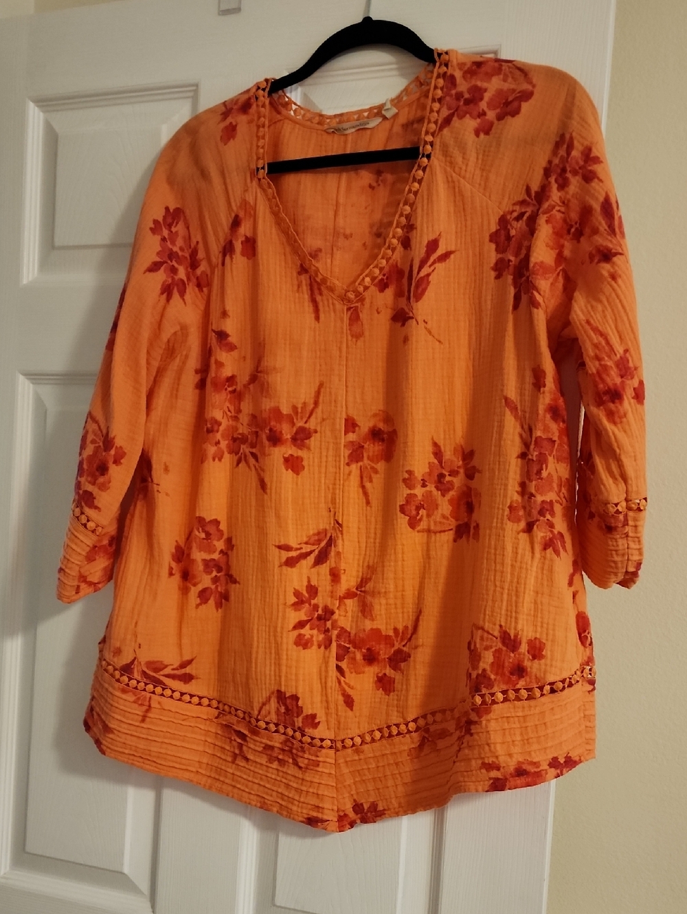 Soft Surroundings Women's Orange Floral V-Neck Gauze Tunic Top